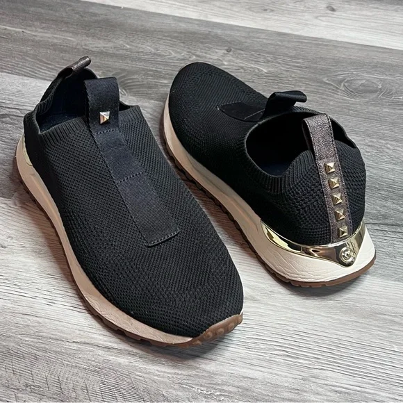 Michael Kors Bodie Slip On Women’s Sneakers Stud MK Logo Strap Size